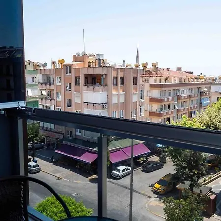 Центр Города Апартаменты 1+1 Apartament *