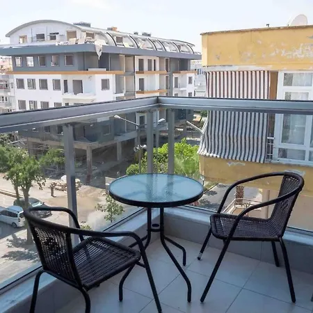 Центр Города Апартаменты 1+1 * Alanya
